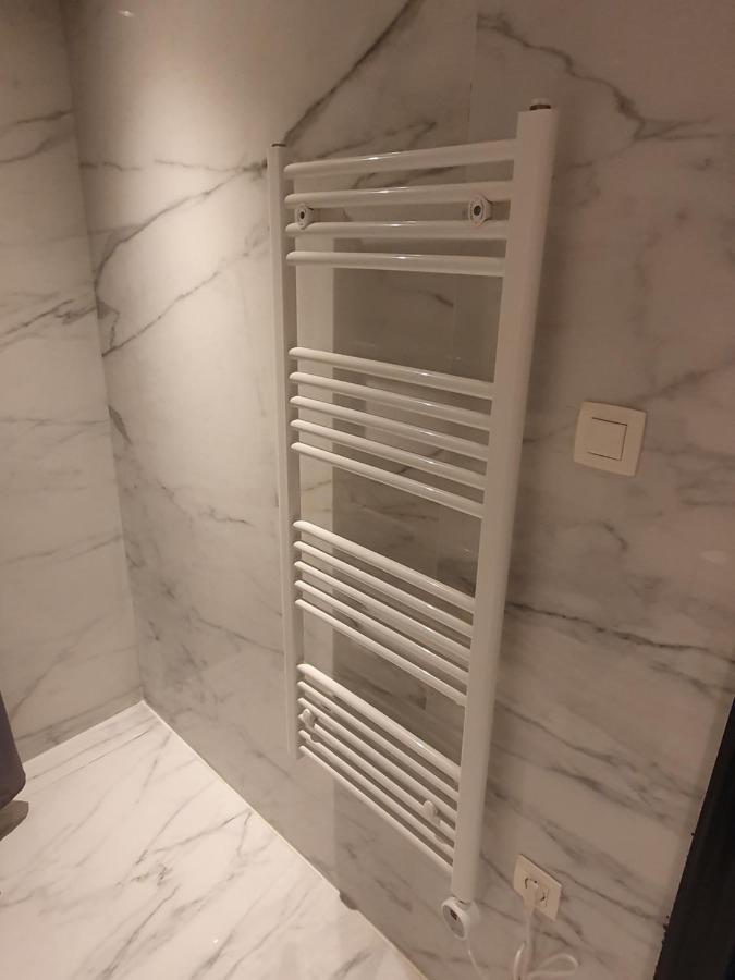 B96 Suites ブリュッセル エクステリア 写真